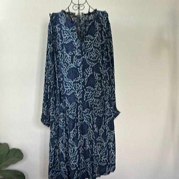 Caslon Navy Floral Midi Dress - Picture 2 of 7